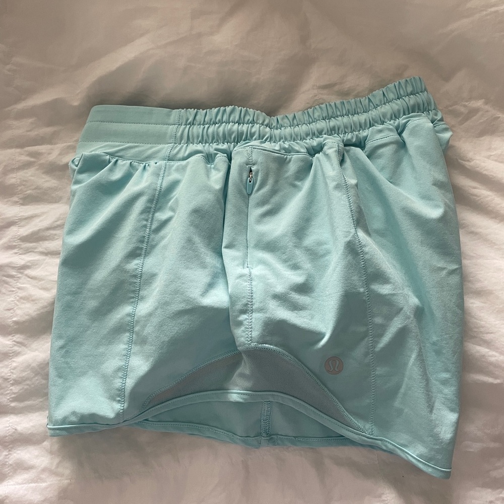 Lululemon hotty hot shorts - 4 inch